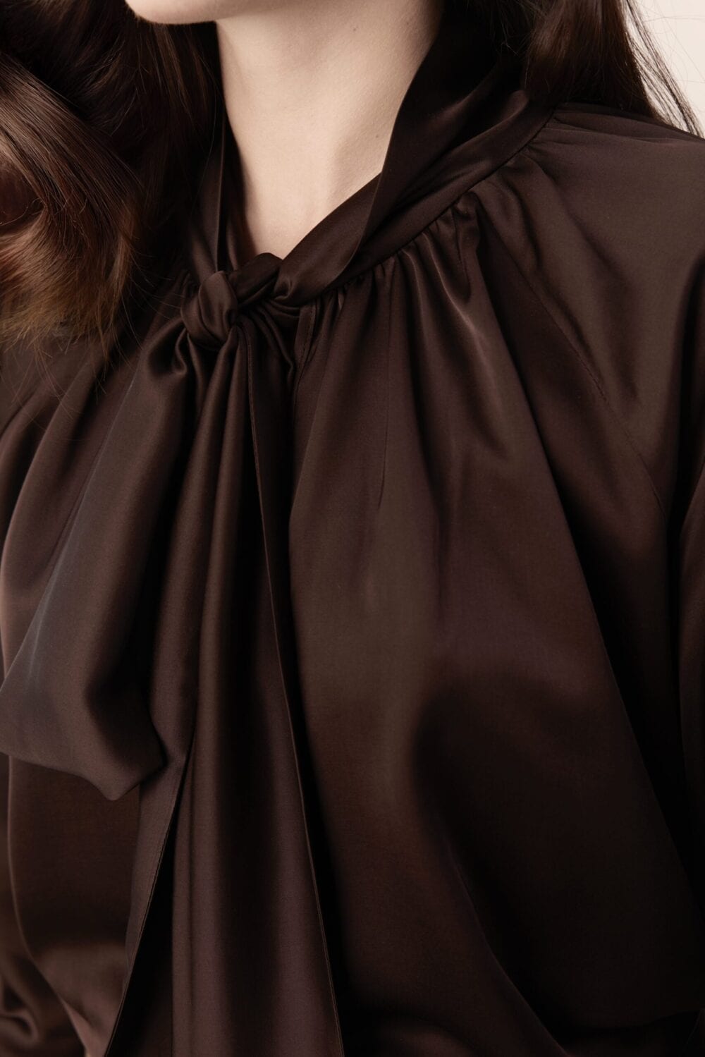 BAUMONT brown satin shirt — zdjęcie 5
