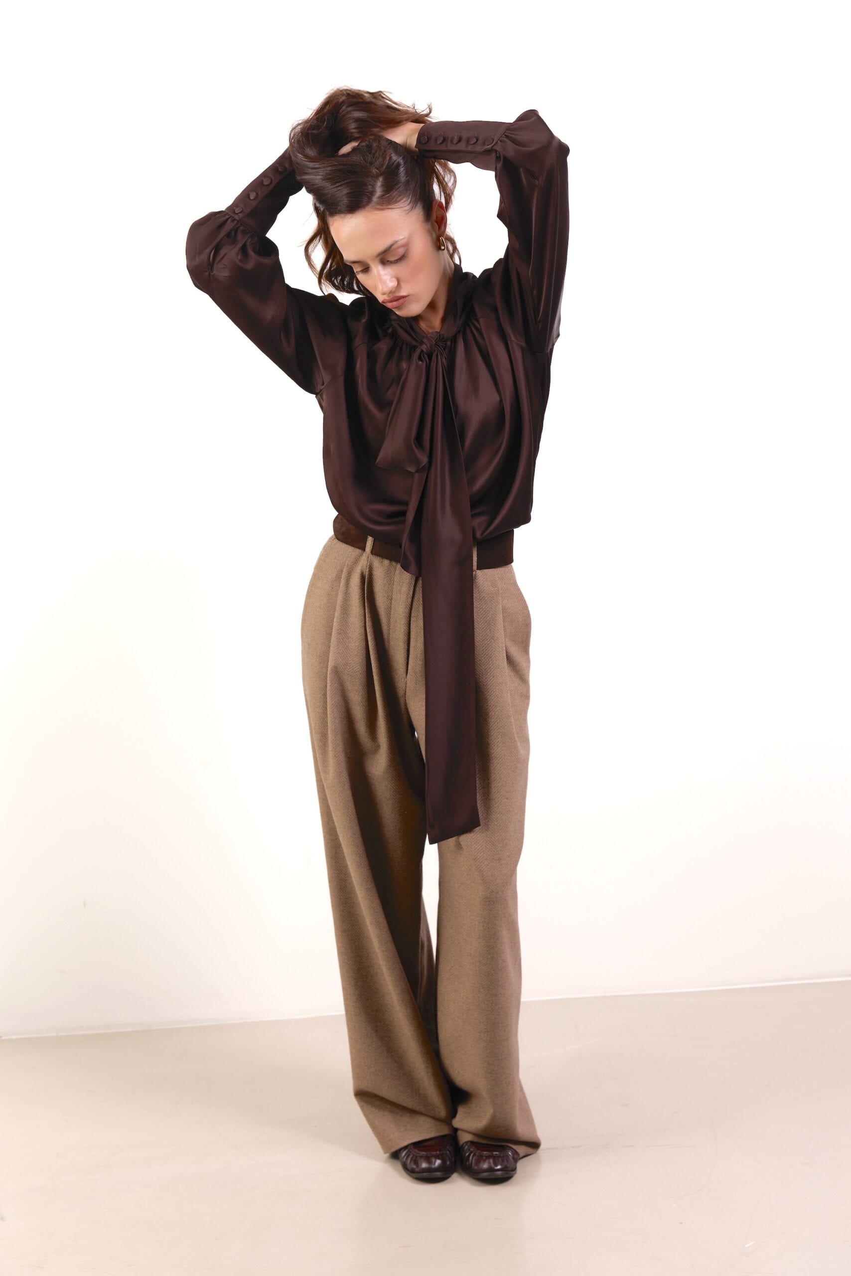 KENSINGTON pleated wool trousers — zdjęcie 3