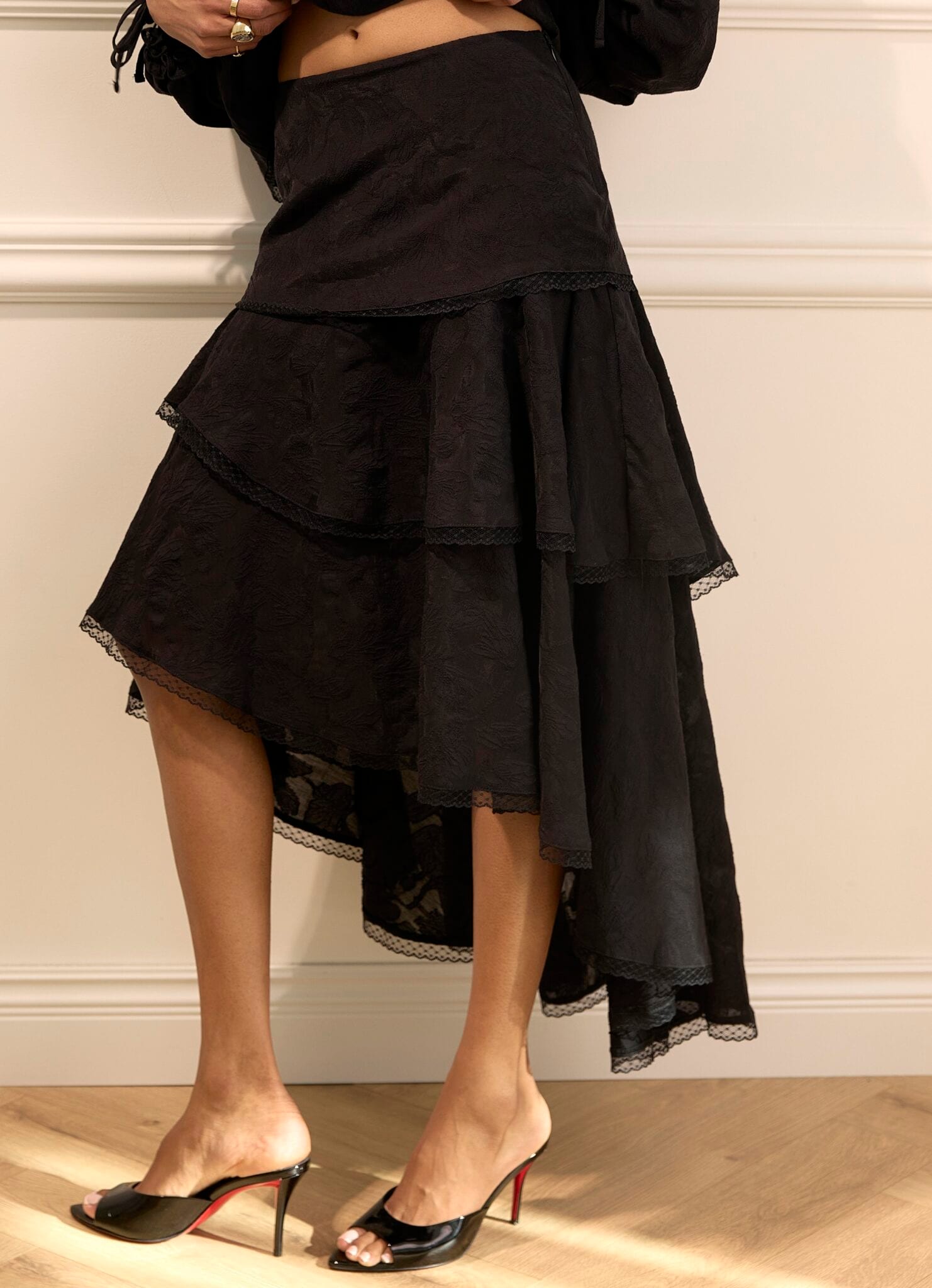 IMOLA noir skirt — zdjęcie 3